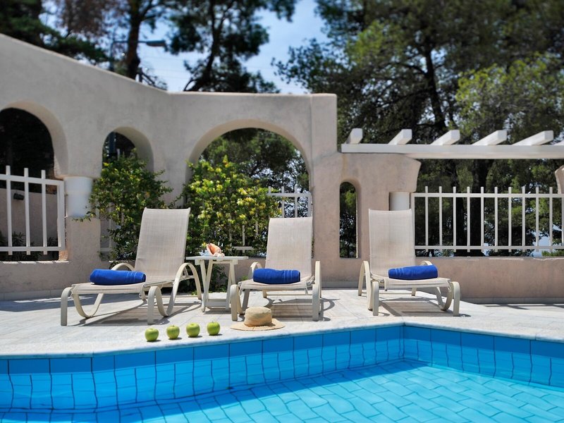 Acrotel Athena Pallas 16