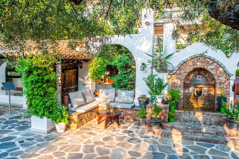 Acrotel Athena Pallas 1