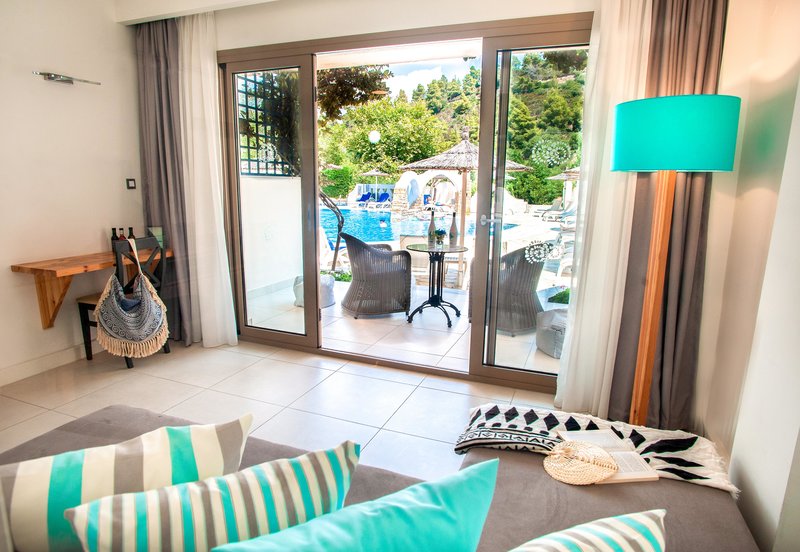 Acrotel Athena Pallas 75