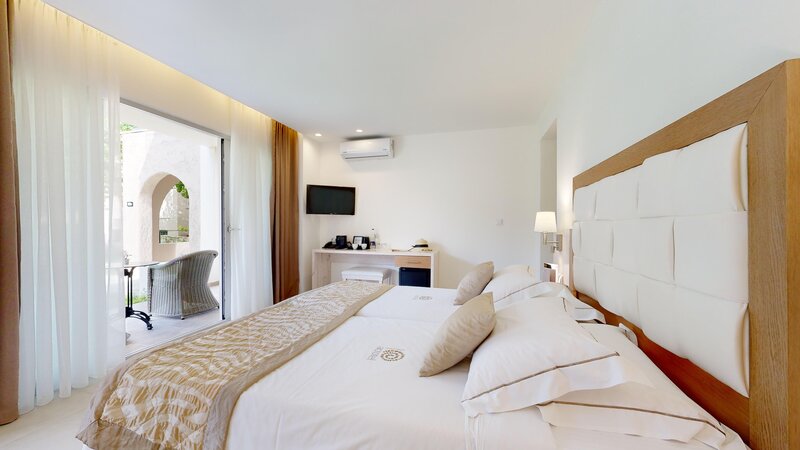 Acrotel Athena Pallas 106