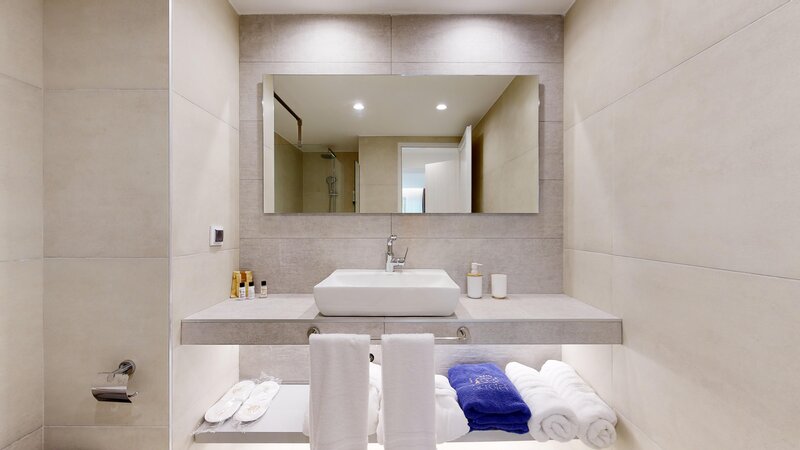 Acrotel Athena Pallas 126