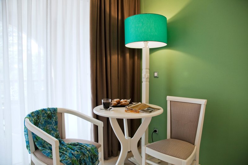 Acrotel Athena Pallas 33