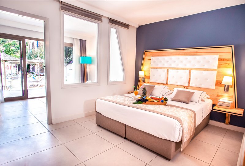 Acrotel Athena Pallas 94