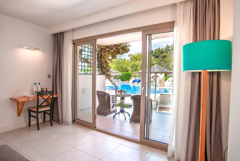 Acrotel Athena Pallas 95