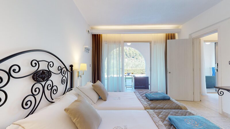 Acrotel Athena Pallas 102