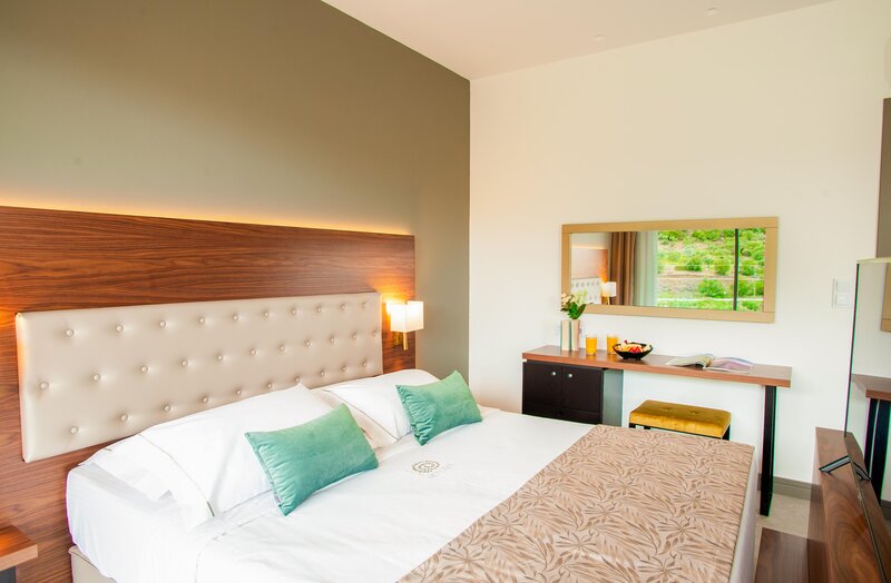 Acrotel Athena Pallas 110