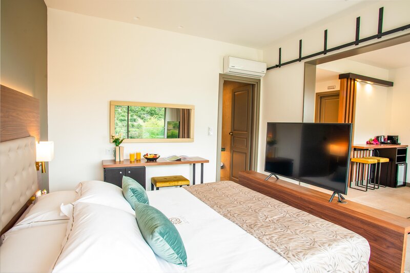 Acrotel Athena Pallas 111