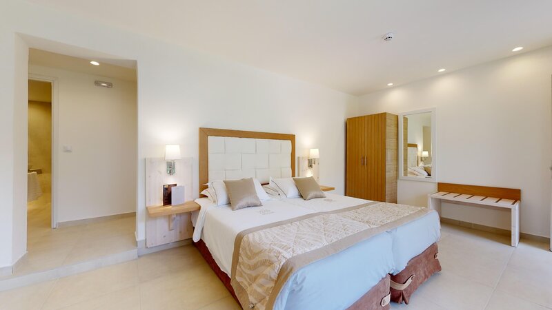 Acrotel Athena Pallas 122