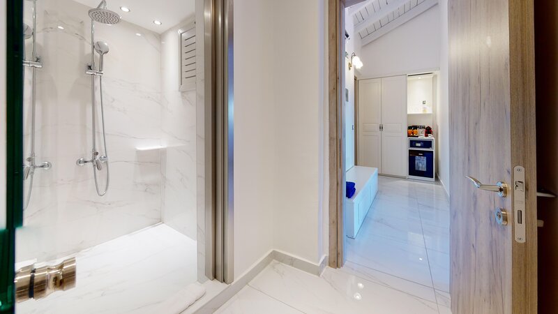 Acrotel Athena Pallas 150