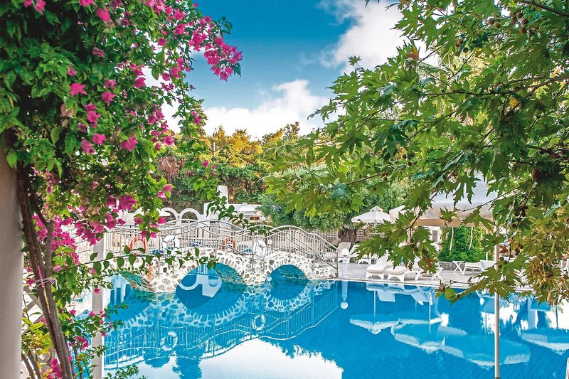 Acrotel Athena Pallas 5