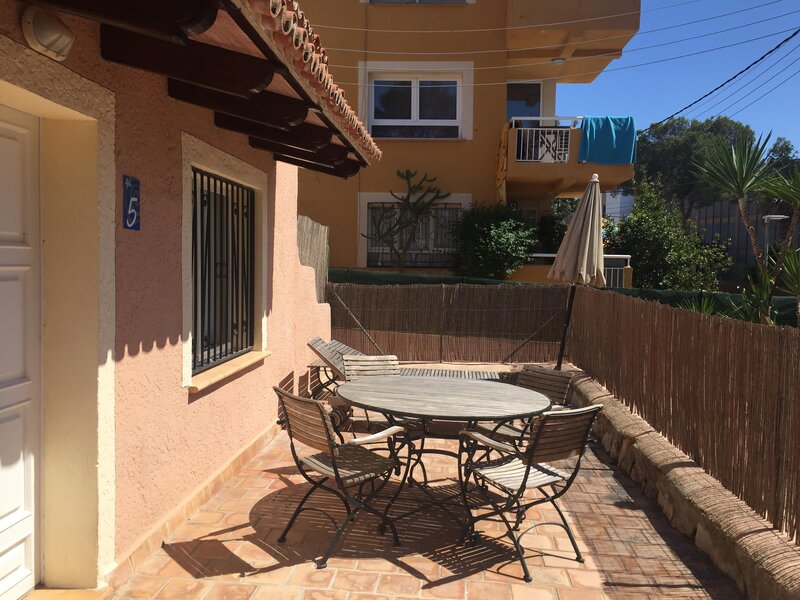 Naika Studios & Apartments 10