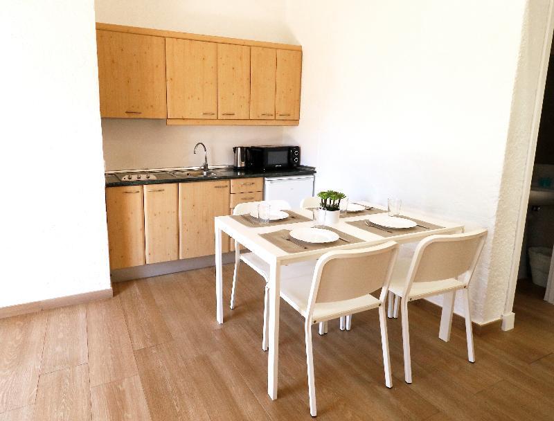 Naika Studios & Apartments 20