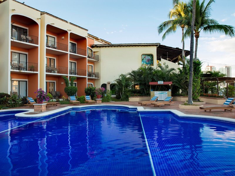 Flamingo Vallarta Hotel & Marina