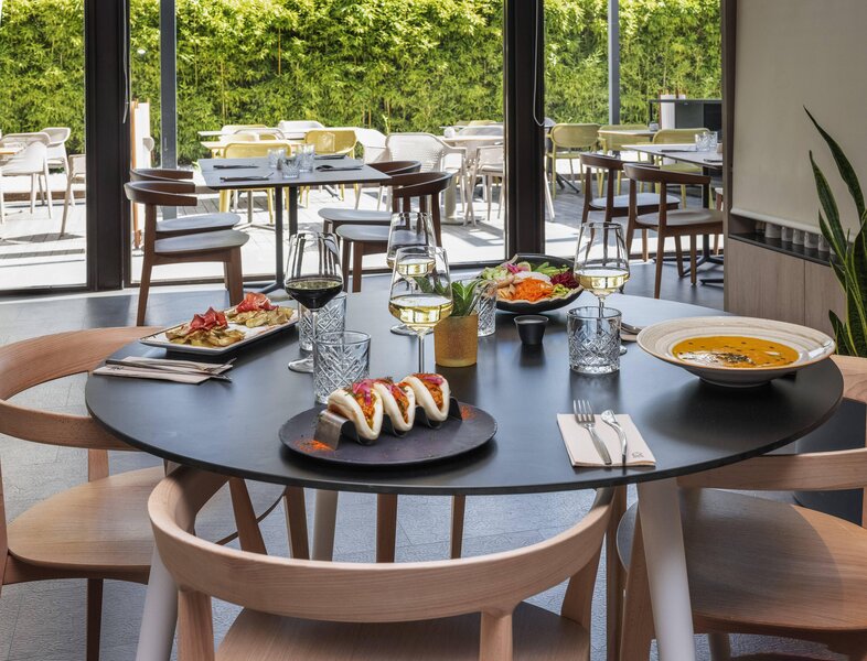 Tryp Barcelona Aeropuerto 14