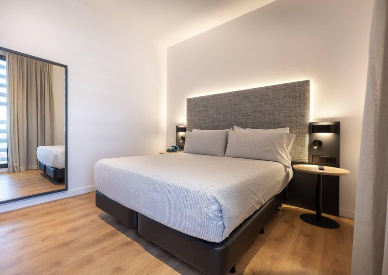 Tryp Barcelona Aeropuerto 32