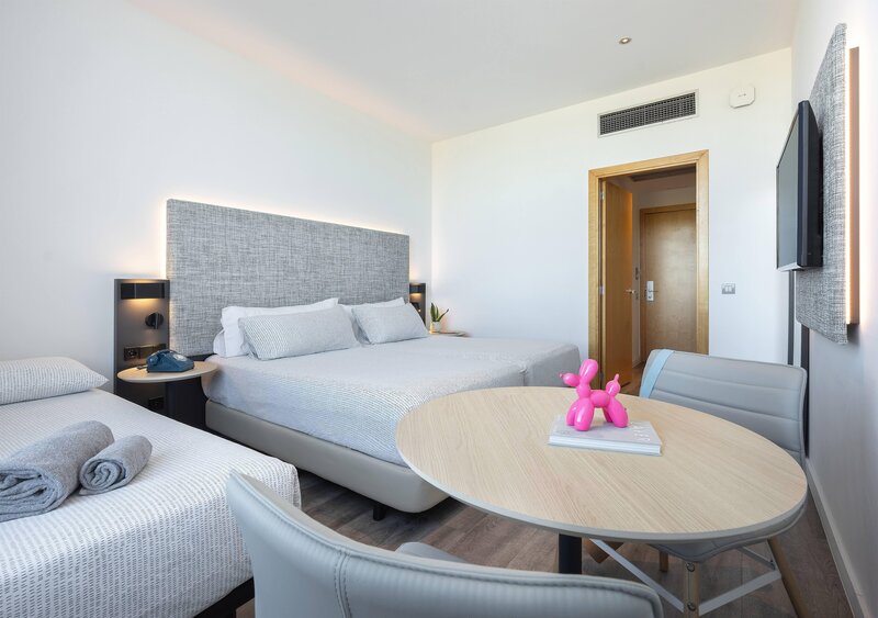 Tryp Barcelona Aeropuerto 40