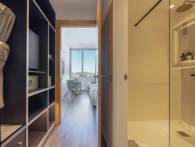 Tryp Barcelona Aeropuerto 41