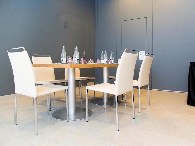 TRYP Valencia Feria 5 - Conference Room