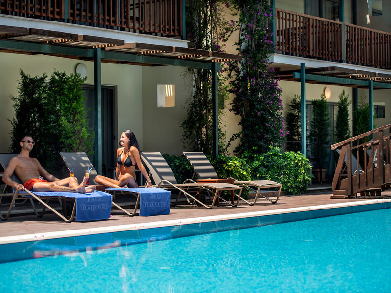Turquoise Hotel 23