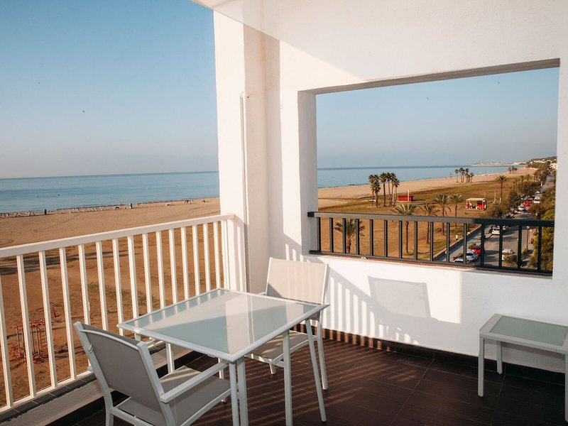 Hotel Brisamar Suites 6