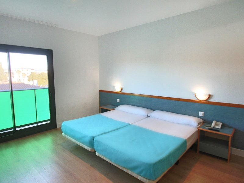 Hotel Brisamar Suites 22