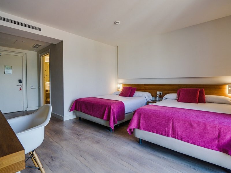 Hotel Brisamar Suites 23