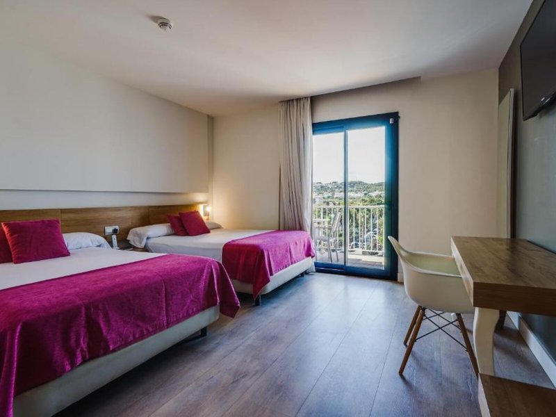 Hotel Brisamar Suites 24