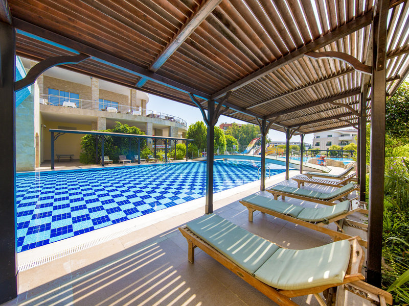 Horus Paradise Luxury Resort  10