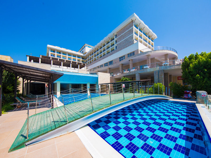 Horus Paradise Luxury Resort  14