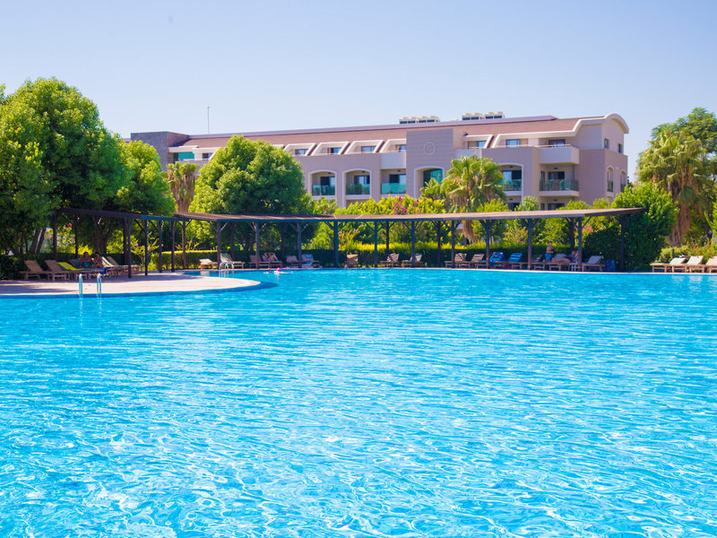 Horus Paradise Luxury Resort  19