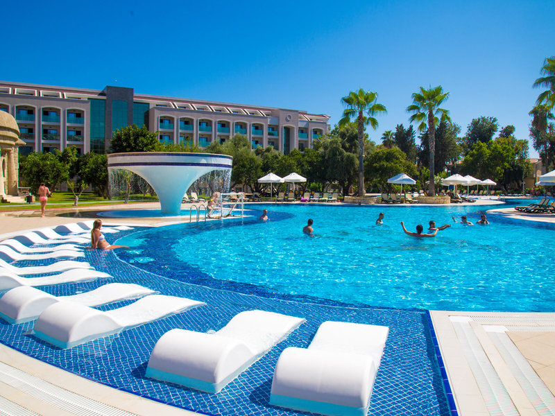 Horus Paradise Luxury Resort  20