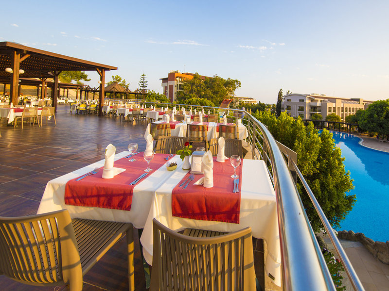 Horus Paradise Luxury Resort  40