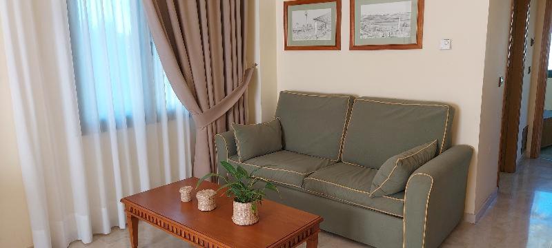 Hotel Mainake SL 2