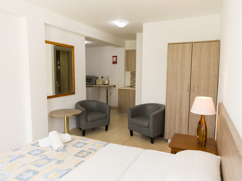 Alecos Hotel Apartments 37