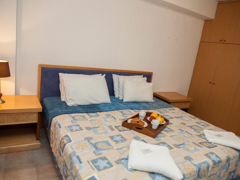 Alecos Hotel Apartments 46