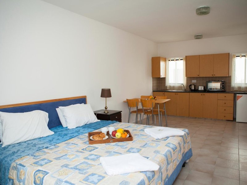 Alecos Hotel Apartments 48