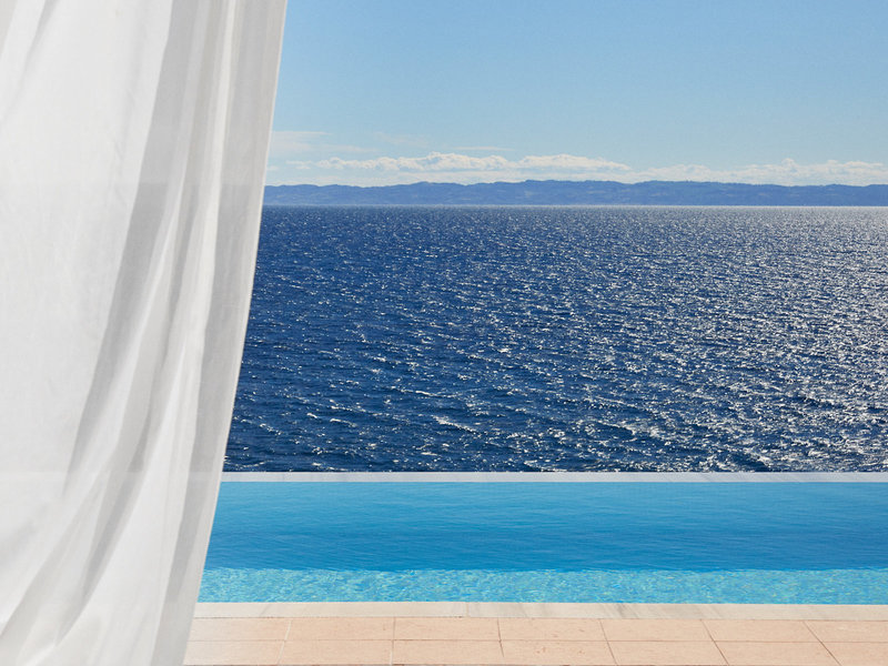 Danai Beach Resort & Villas 6