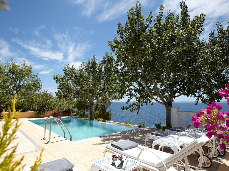 Danai Beach Resort & Villas 15