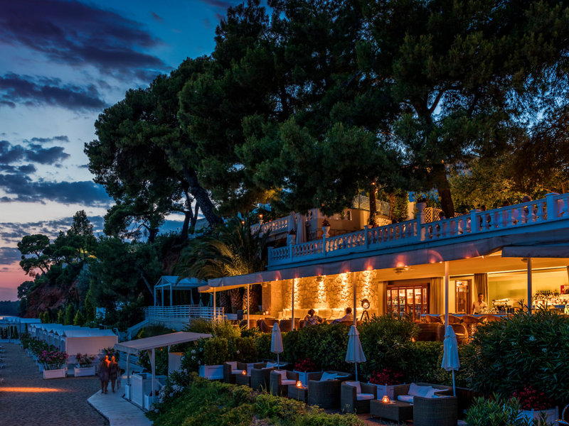 Danai Beach Resort & Villas 24