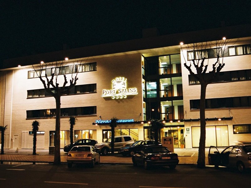 Port Salins 1 - Exterior