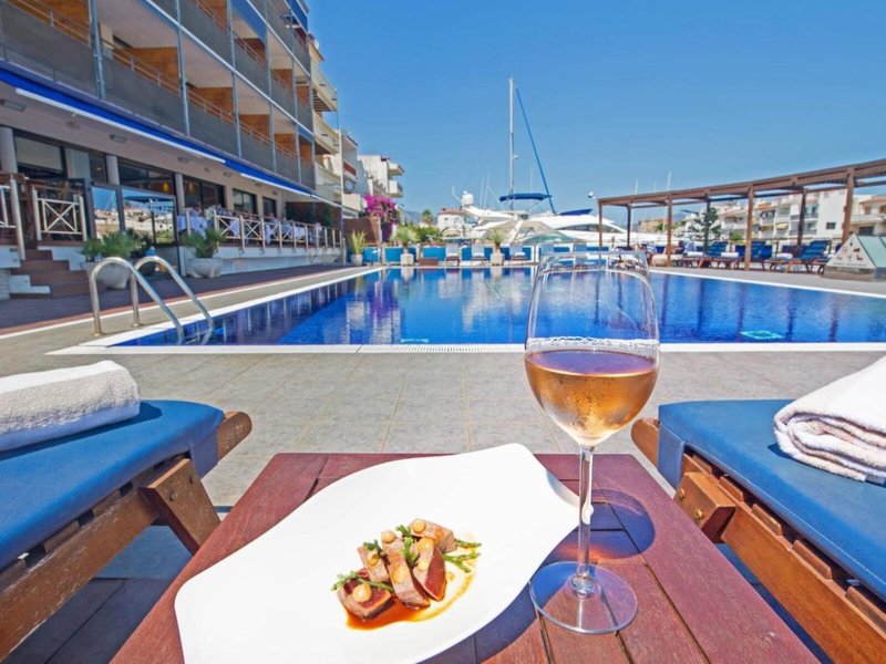 Port Salins 23 - Outdoor Pool