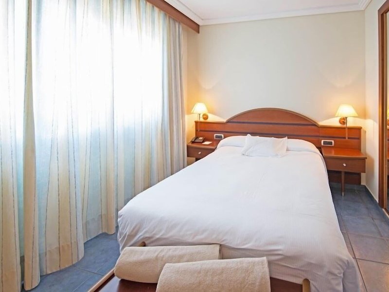 Port Salins 37 - Health & Beauty