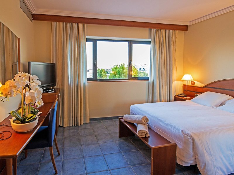 Port Salins 43 - Room Example