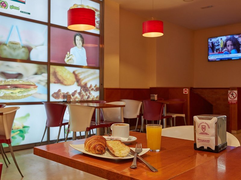 Milords Suites 16 - Restaurant