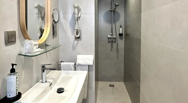 Costasol 2 - Bathroom Example