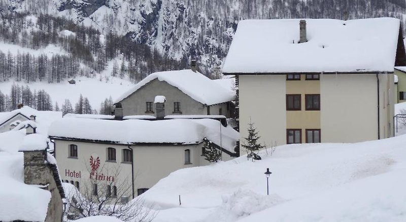Hotel Grina 2