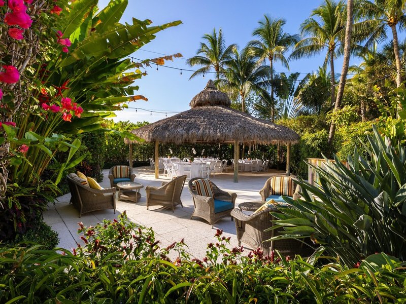 The Palms Hotel & Spa 14