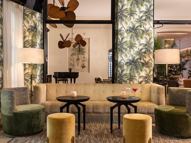 The Palms Hotel & Spa 24