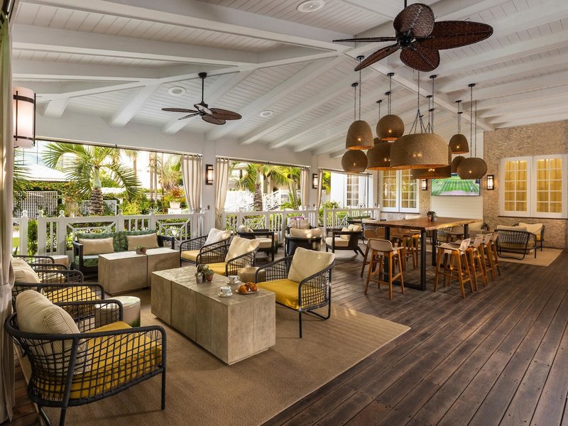 The Palms Hotel & Spa 25