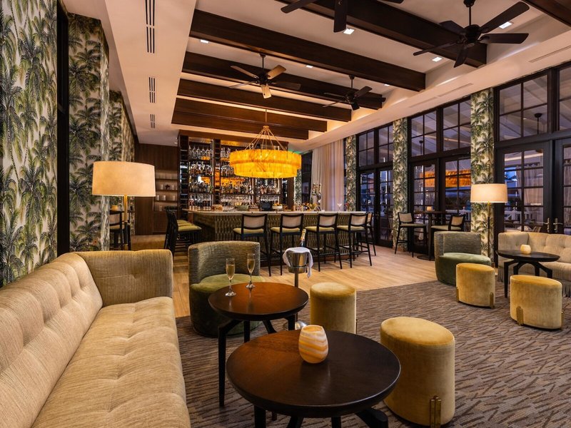 The Palms Hotel & Spa 26